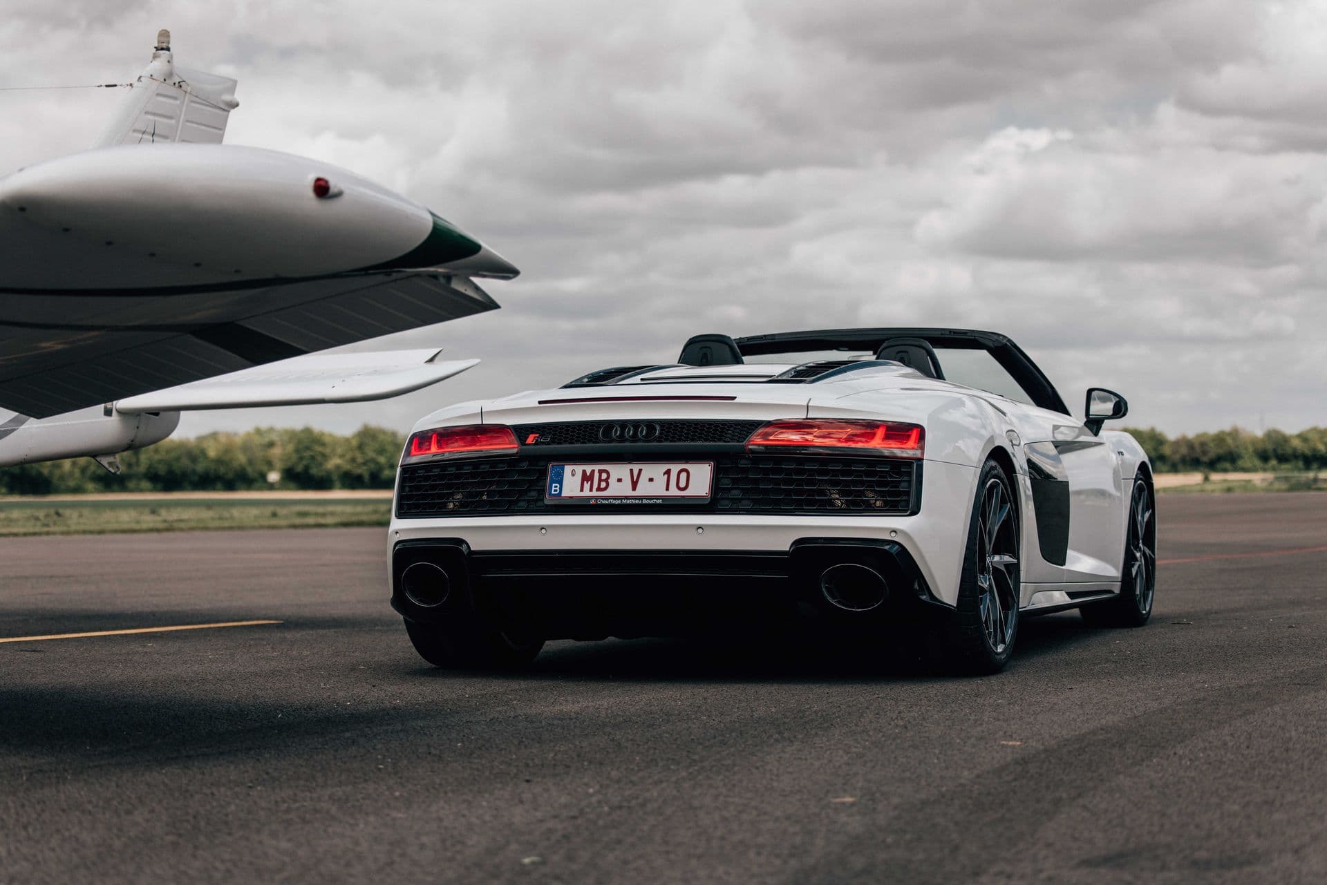 Audi R8 V10 Spyder — location de voitures d'exception en Belgique